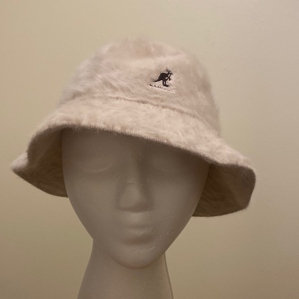 Kangol Cream Faux Fur Bucket Hat with Black Logo - Picture 5 of 10